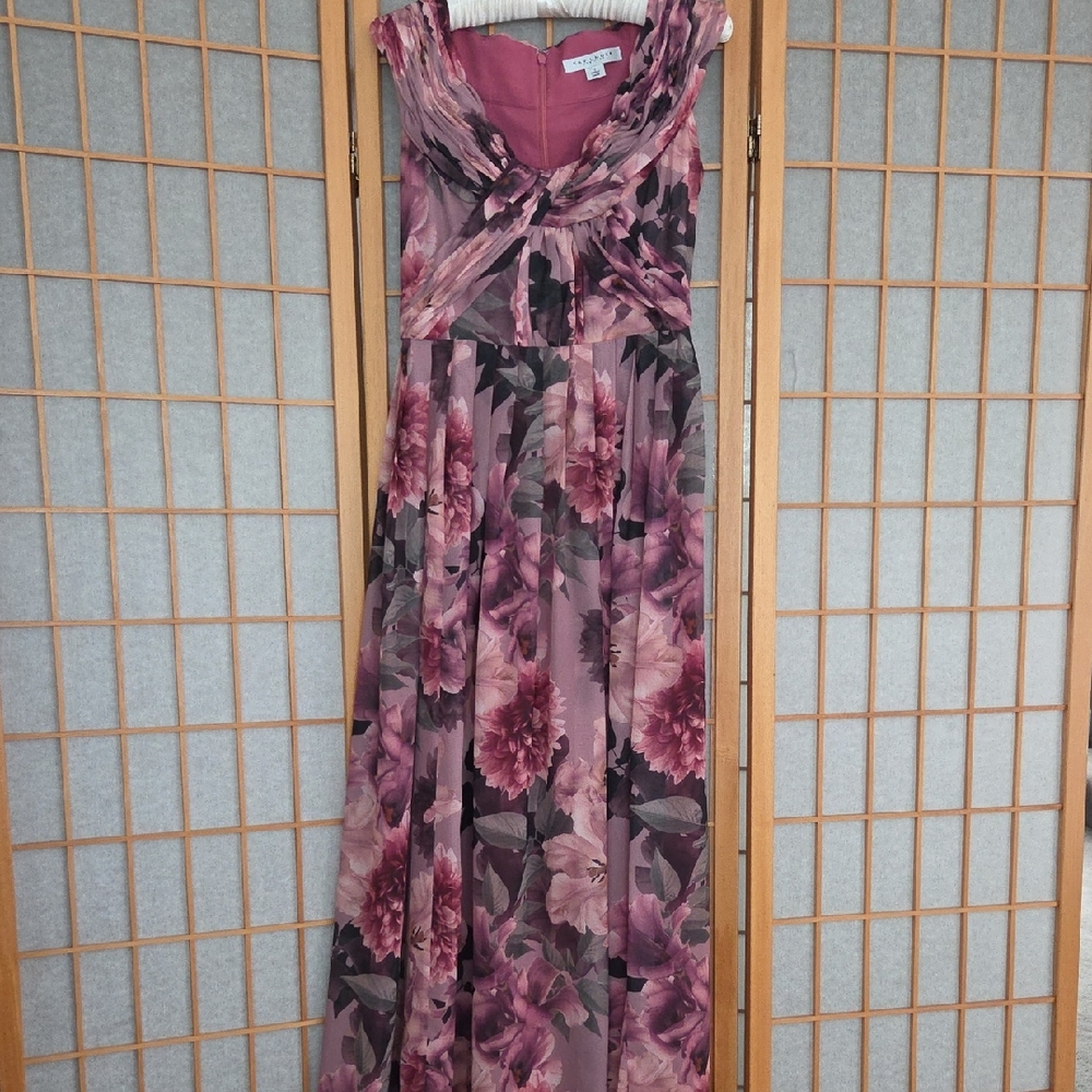 Kay Unger Floral Sleeveless Maxi Dress
